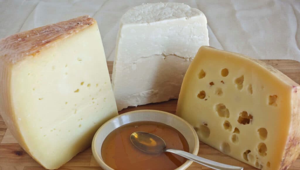 cretan-cheese-1-1024x583