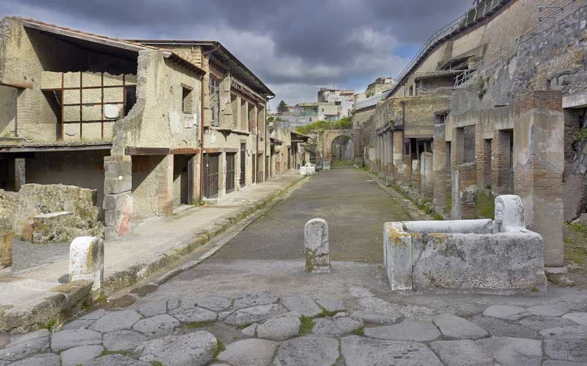 Day Trip: Sorrento to Pompeii & Herculaneum