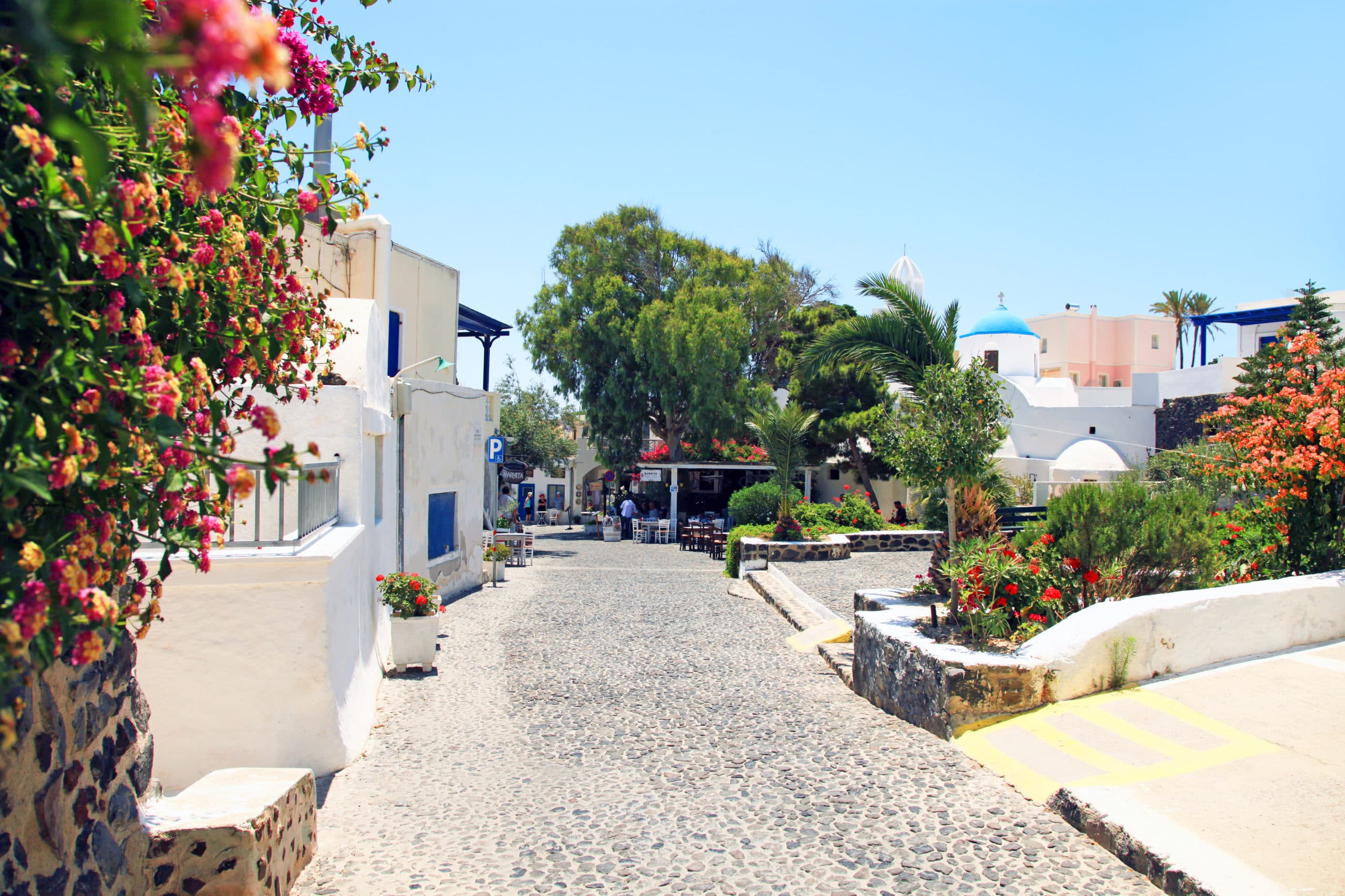 Megalochori,,Santorini,,Greece,-,June,15,,2017:,A,Scene,In