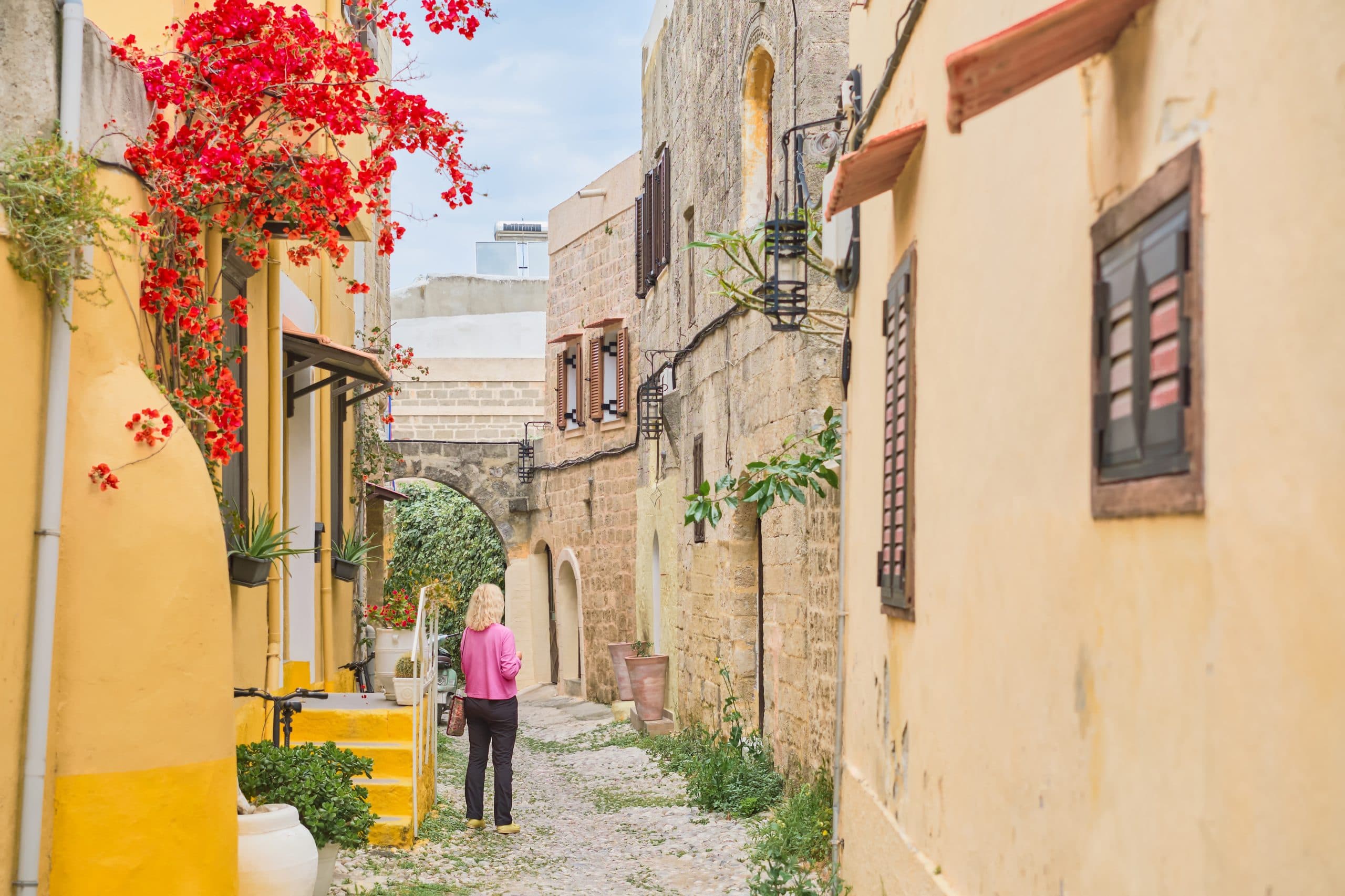 Walking,Through,The,Streets,Of,The,Old,Town,Of,Rhodes