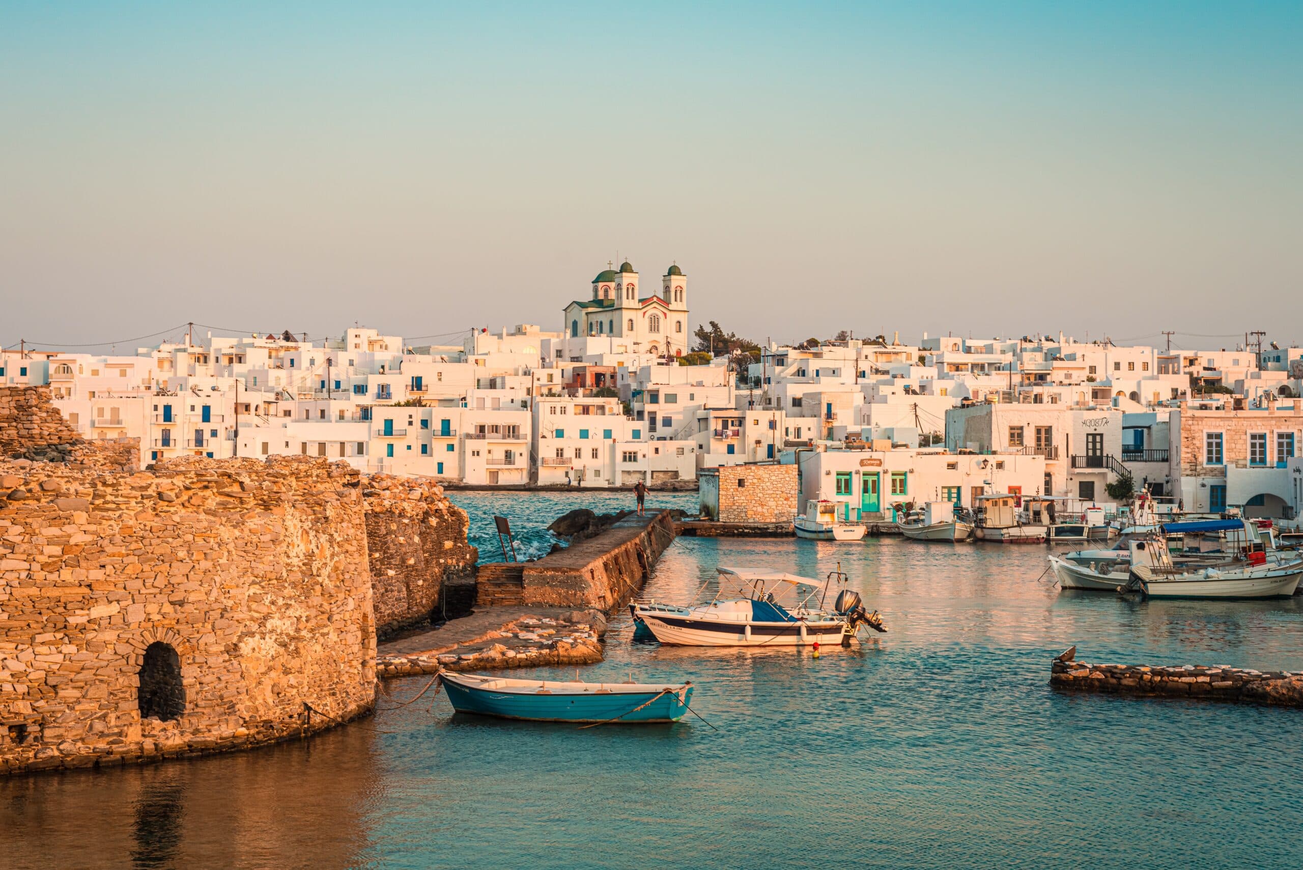 Paros