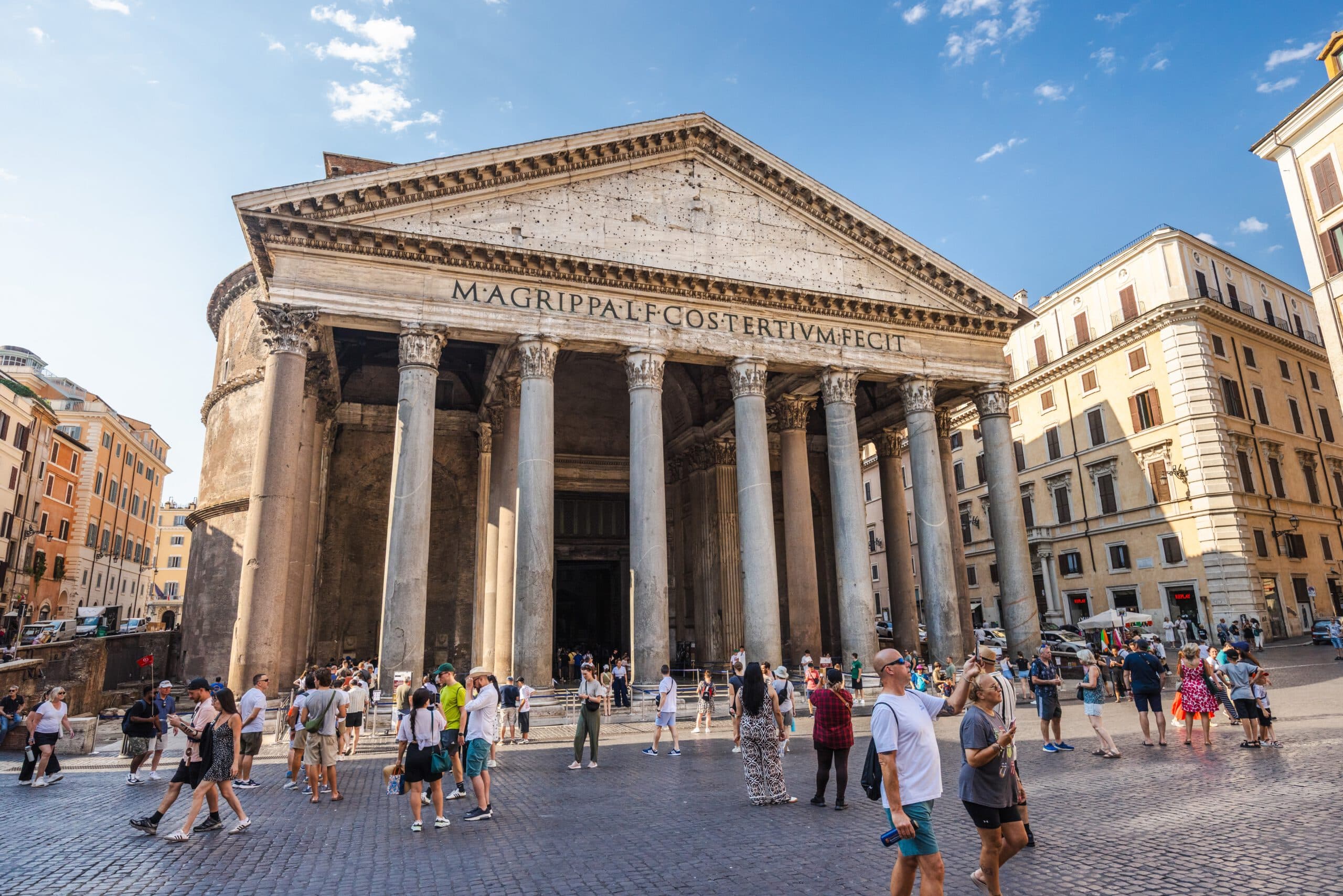 Experience the Roman Lifestyle