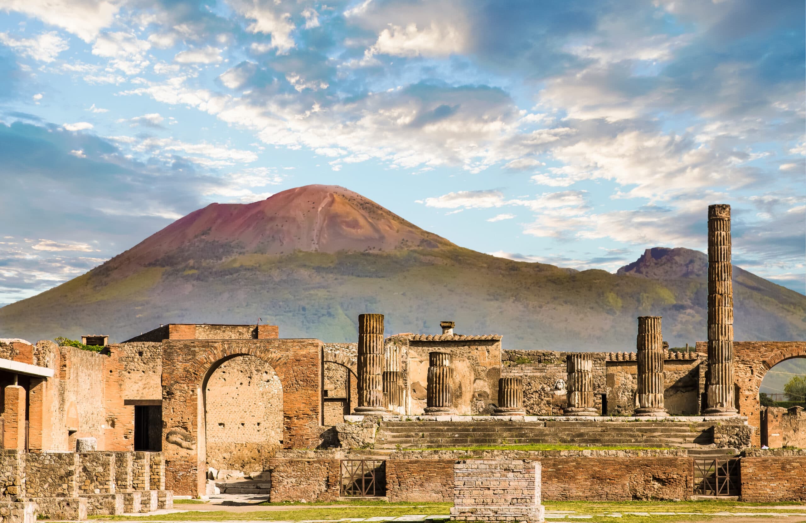 Private: Sorrento FDT to Pompeii Pasta Cooking Class and Wine Tasting at the Foot of Mt. Vesuvius