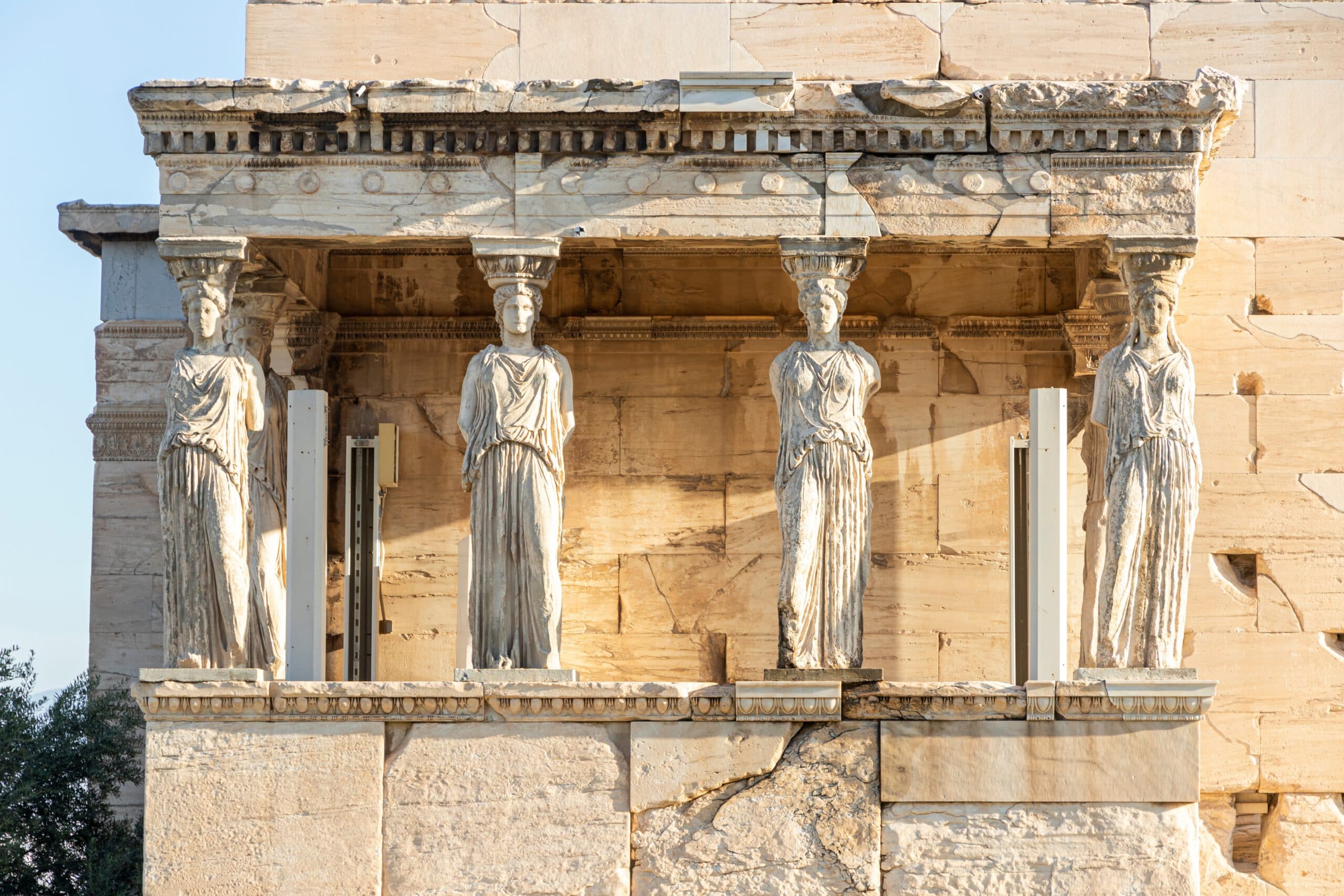 Athens,,Greece,-,Apr,14,,2019:,The,Maiden,Porch,Of