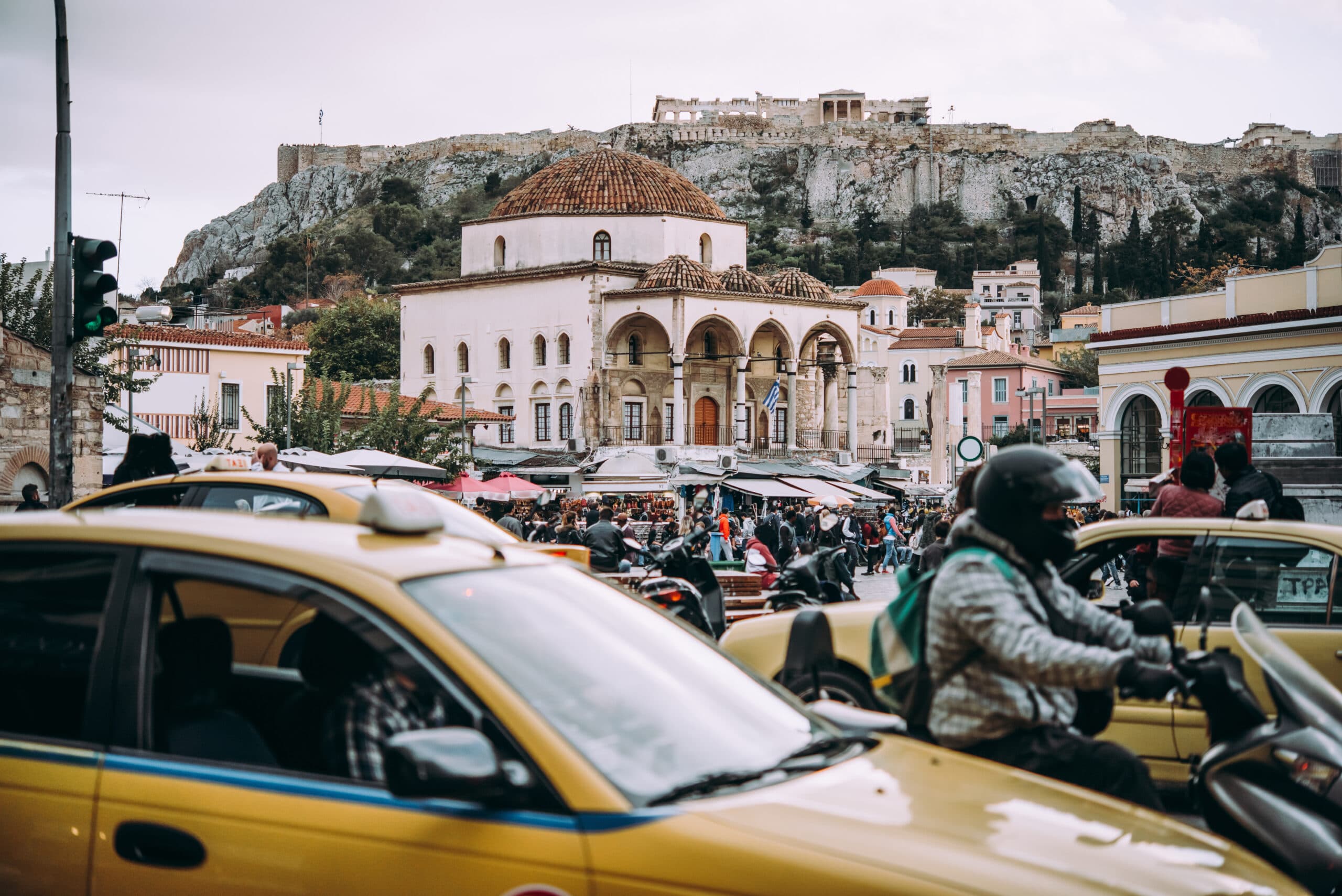 View,Of,The,Monastiraki,Square,Busy,With,People,And,Traffic