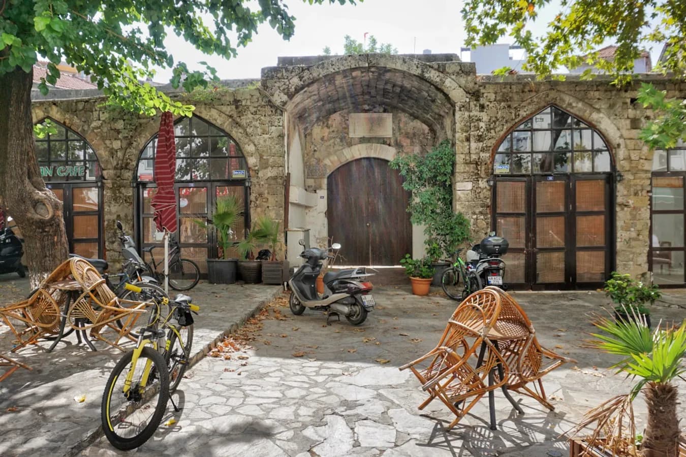 hafsa-sultan-caravanserai-1-230217-225731-1344