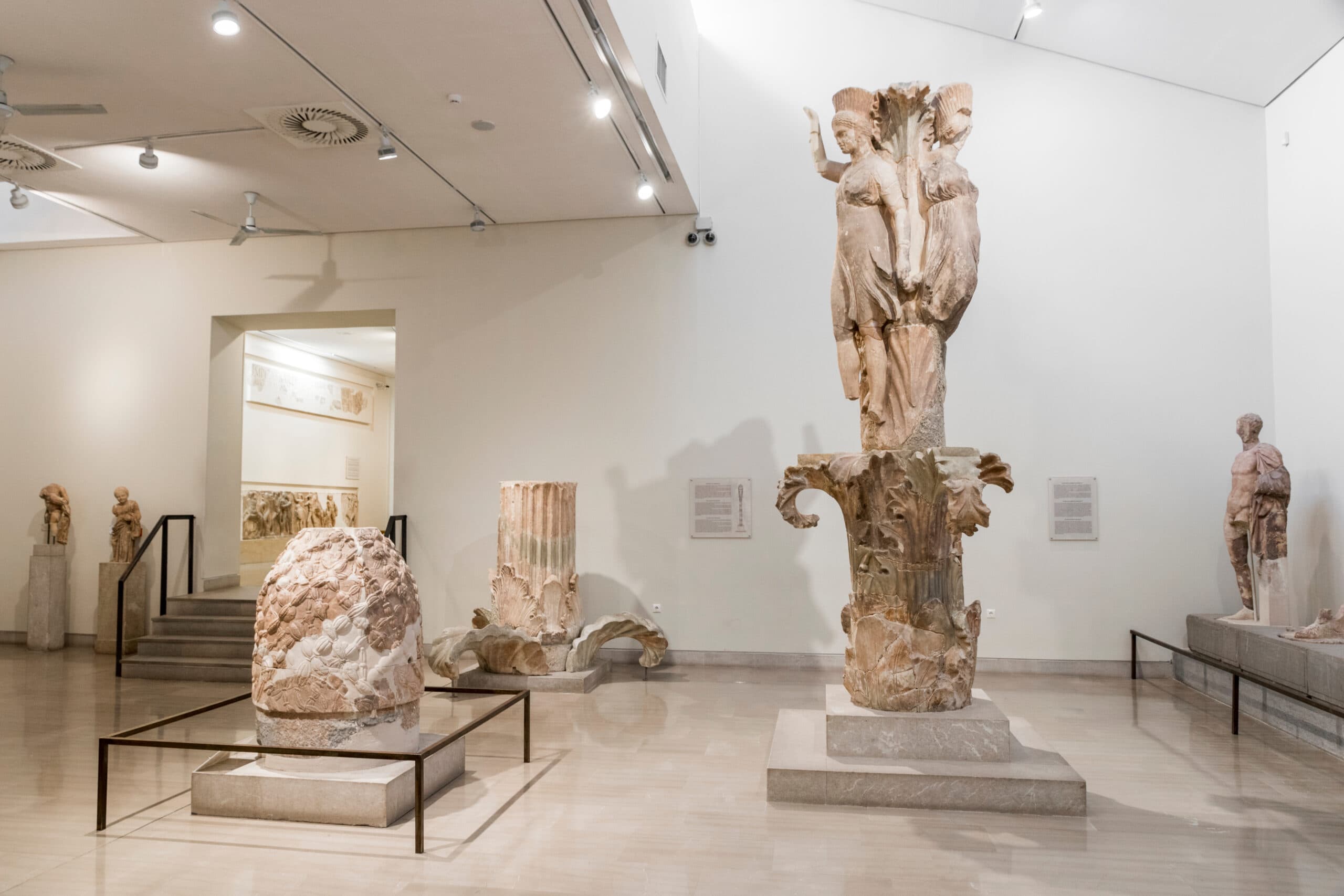 Delphi,,Greece,-,Apr,20,,2019:,The,Omphalos,And,The