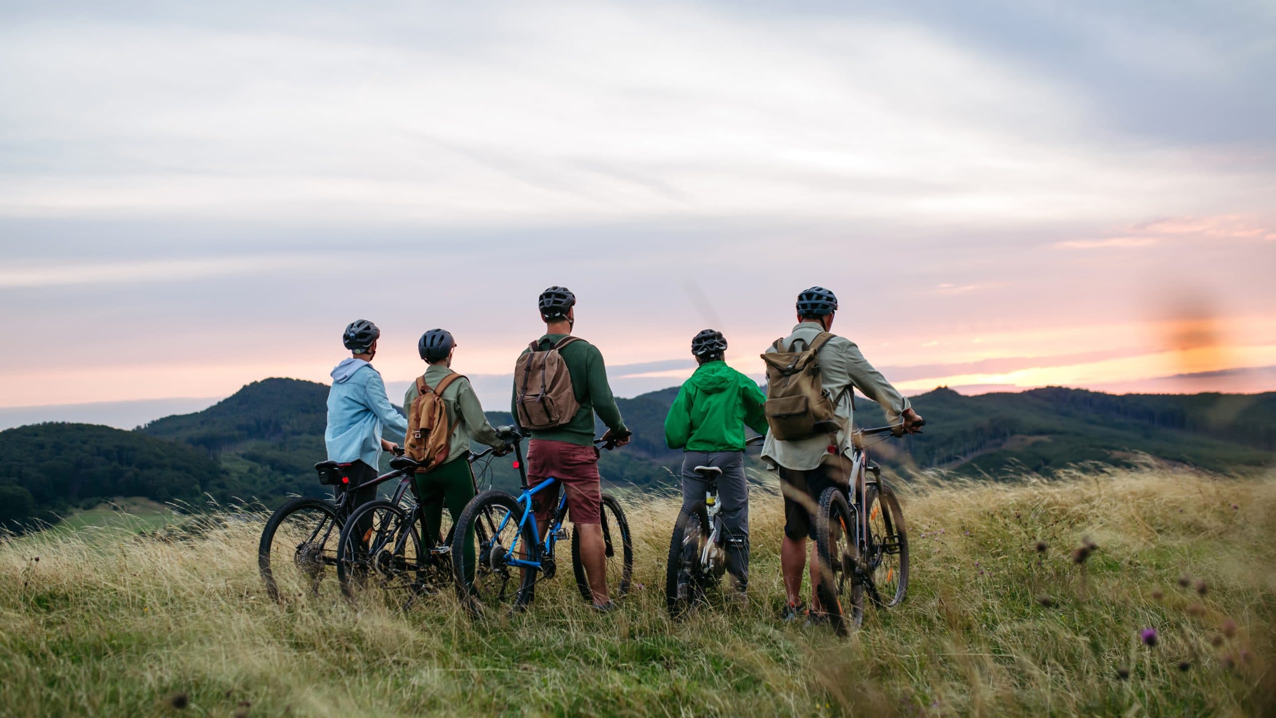 Multigenerational,Family,On,Cycling,Trip,In,Nature.